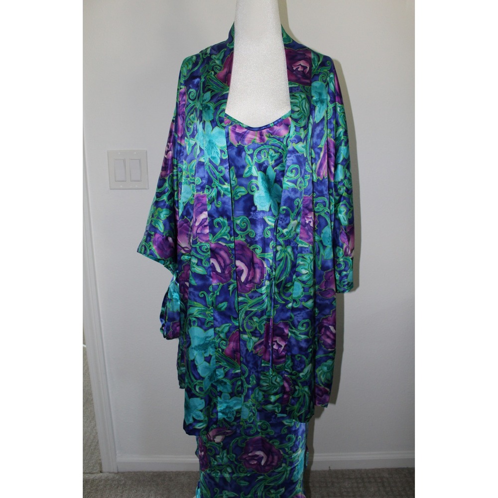 VTG Expressions California Dynasty Floral Nightgown Robe Set Blue Purple S/M‎